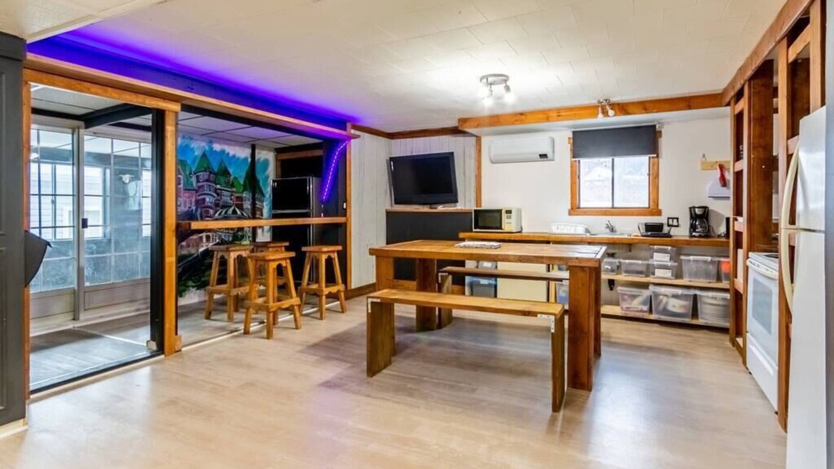 Les Rivieres Apartment | Room with private parking