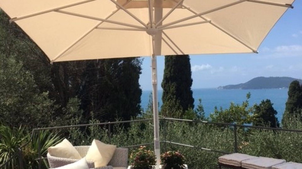 Lerici Villa | Room with sea-view terrace