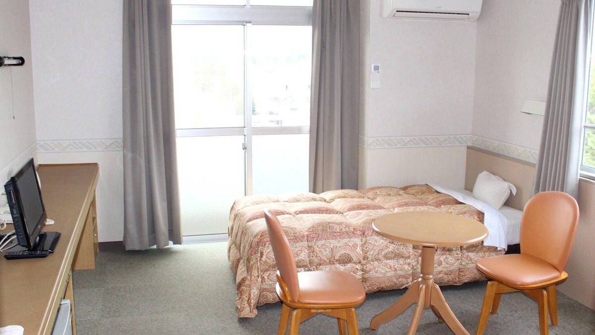 Toyokawa Hotel | Room without meals twin room Smoking/Toyokawa Aichi