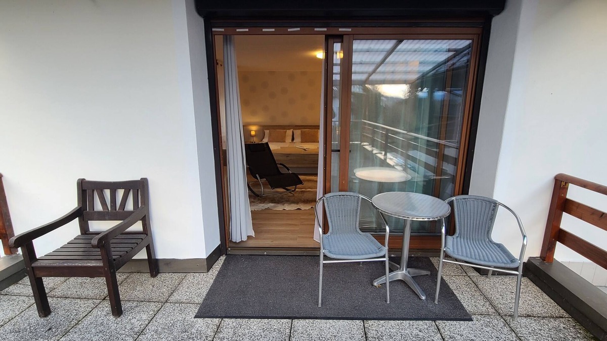 Kirchbach Apartment | Rooms 4 Holiday - Room 1