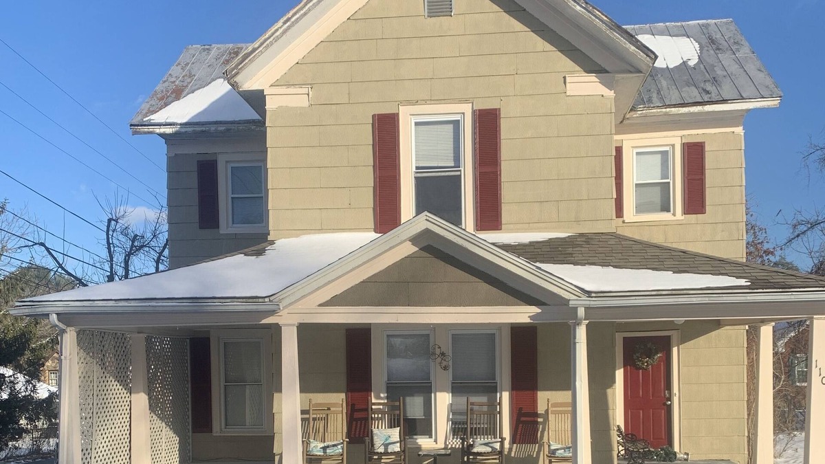 Athens House | Roomy Outdoor Getaway close to Pipestem Park and Winterplace Resort.