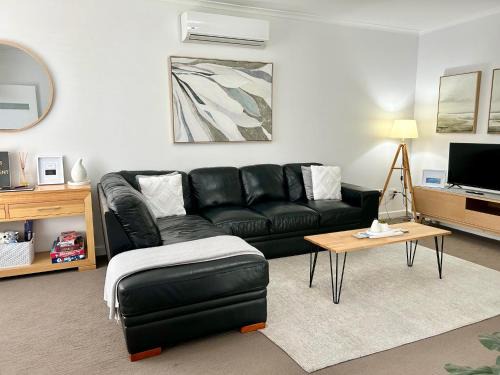 Mount Gambier Apartment | Rosa's Apartment