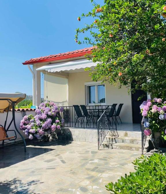 Sikia Apartment | Rosa's Garden House