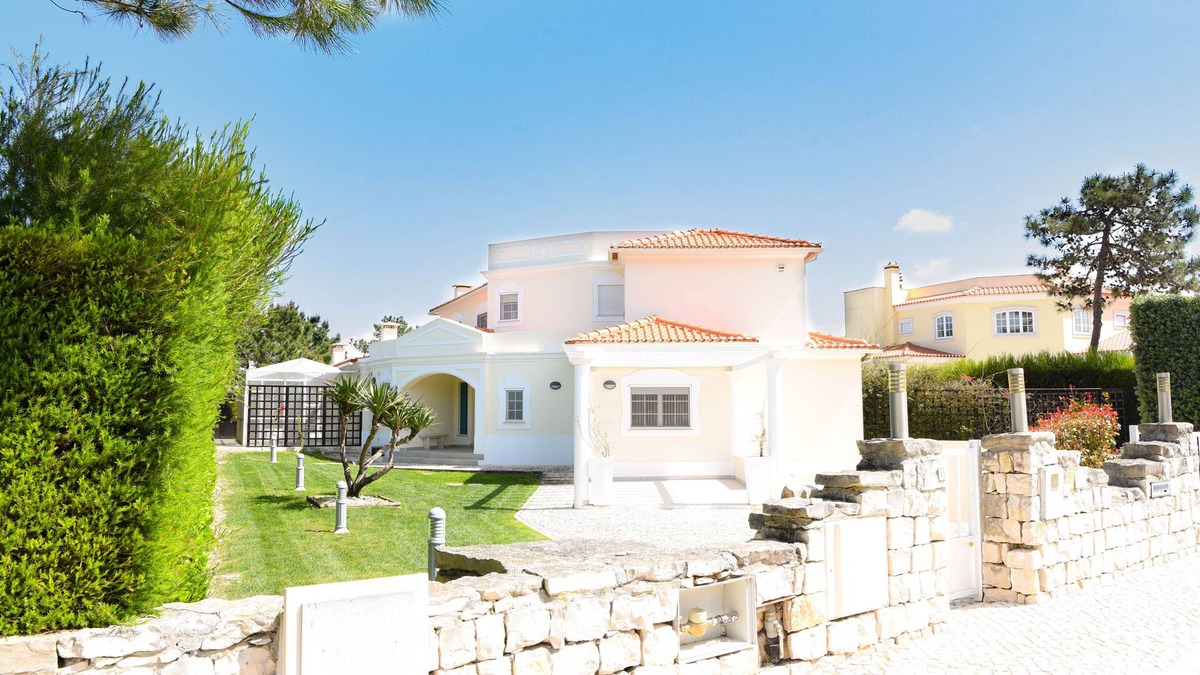 Praia del Rei Villa | Rosa Villa