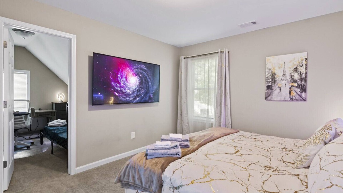 Athens Apartment | Rose Haven: Peaceful in Athens