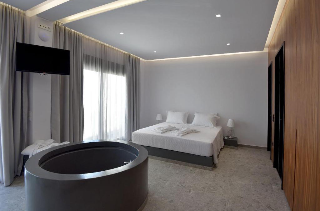 Tinos Apartment | Rose n Stone, King, Luxury Houses