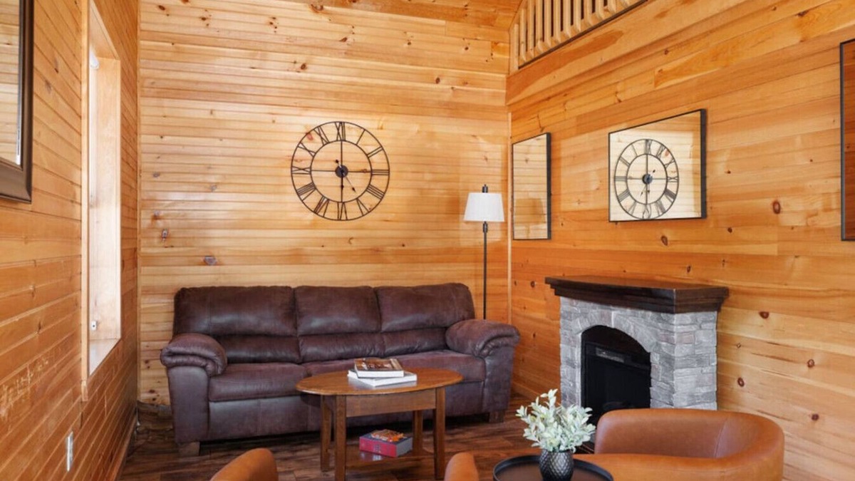 Bethlehem Cabin | Rosewood Villa 3 · Rosewood Villa 3 · Rosewood Vil