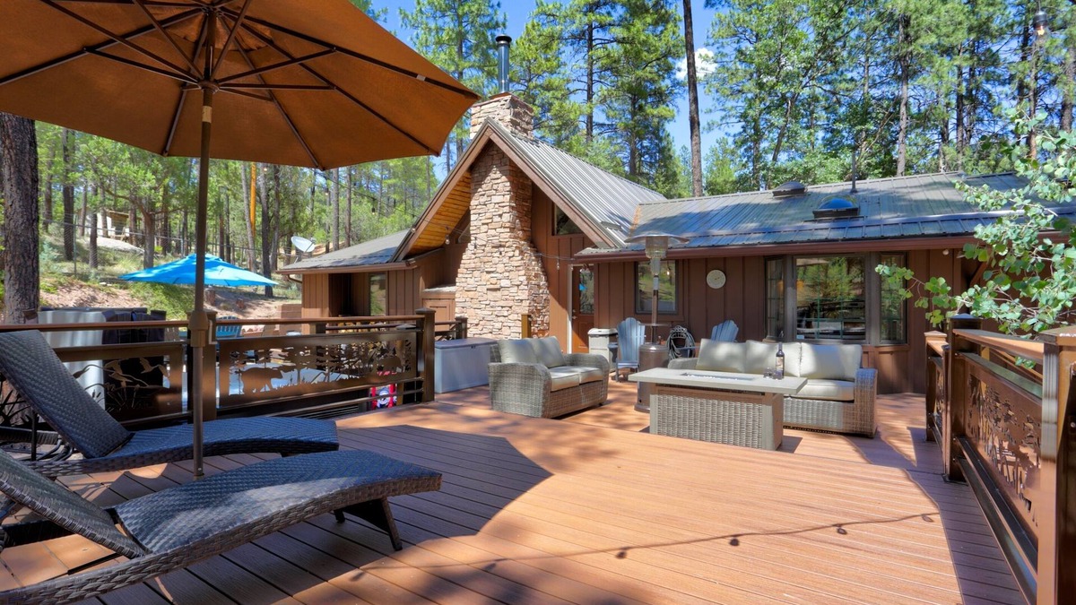 Payson Cabin | Rosscup Reserve | Secluded Cabin w/Spa & Deck!