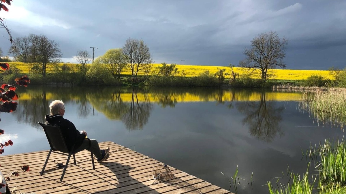 Swinemuende Apartment | Rostock-Laage Super nice apartment right on the lake!