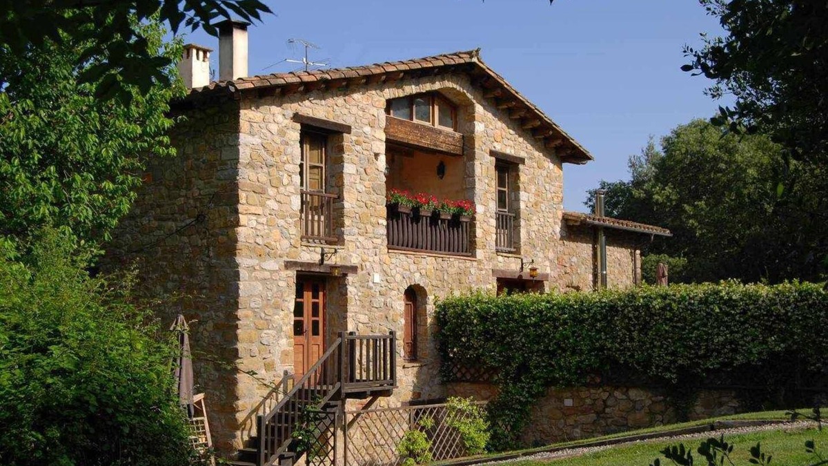 Sales de Llierca Apartment | Roure (2-8 pax)