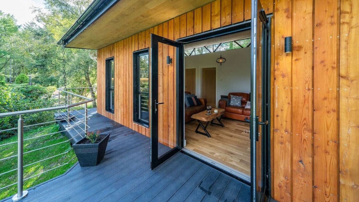 Auchterhouse Cabin | Rowanbank Cabin - a gorgeous country escape