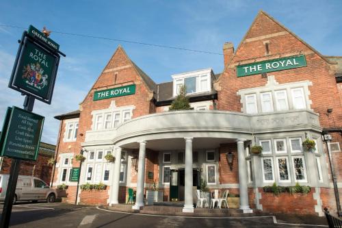 Scunthorpe Hotel | Royal Inn
