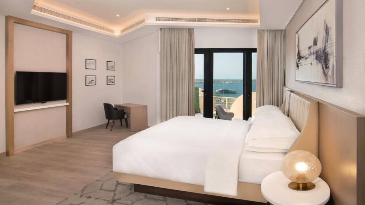 Al Zahiyah Apartment | Royal Suite Near Formal Park By Luxury Bookings