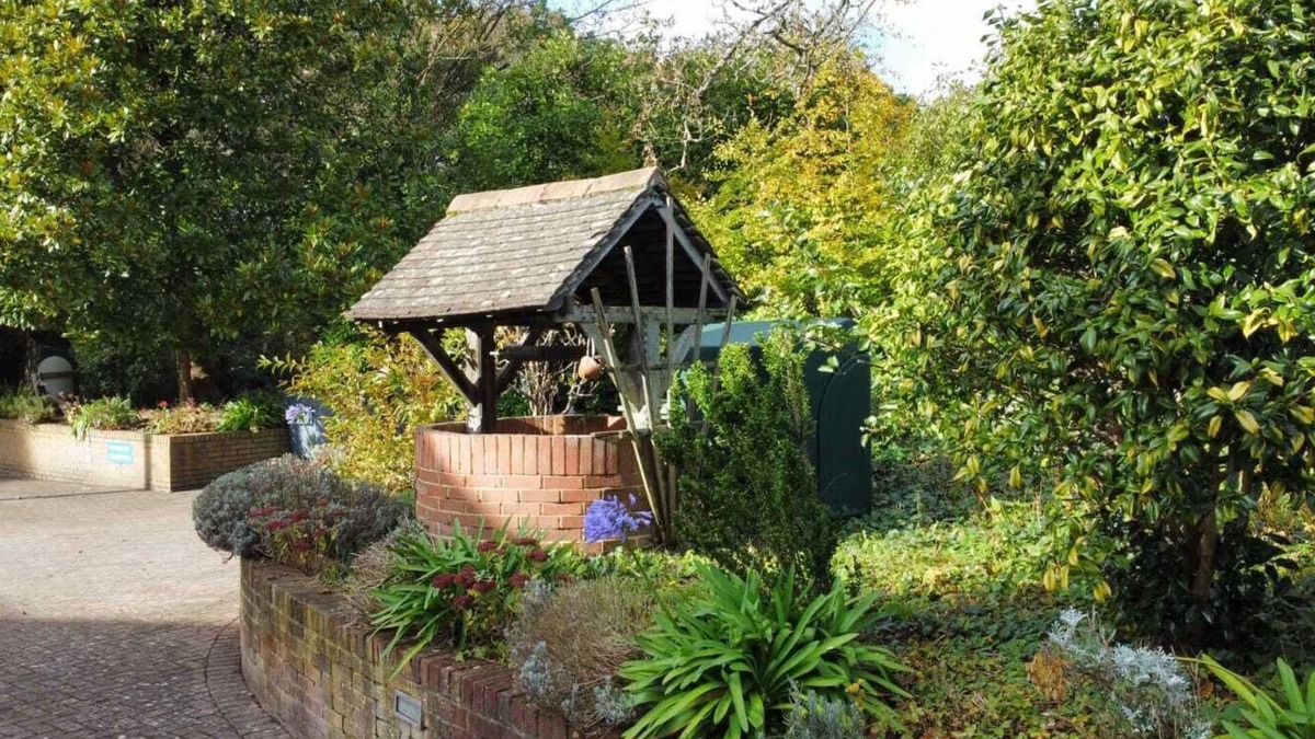 Wickham Bed & Breakfast | Royal Swan Ashley Manor