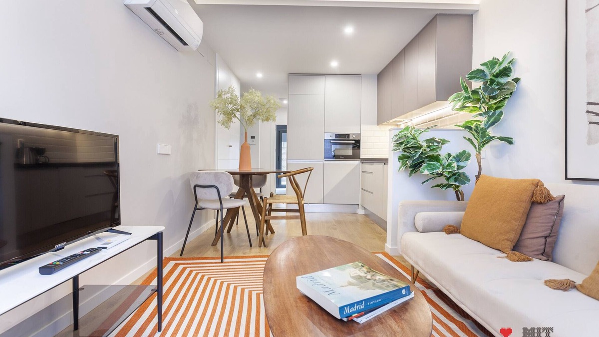 Ciudad Lineal Apartment | Rubik I apartment in Madrid