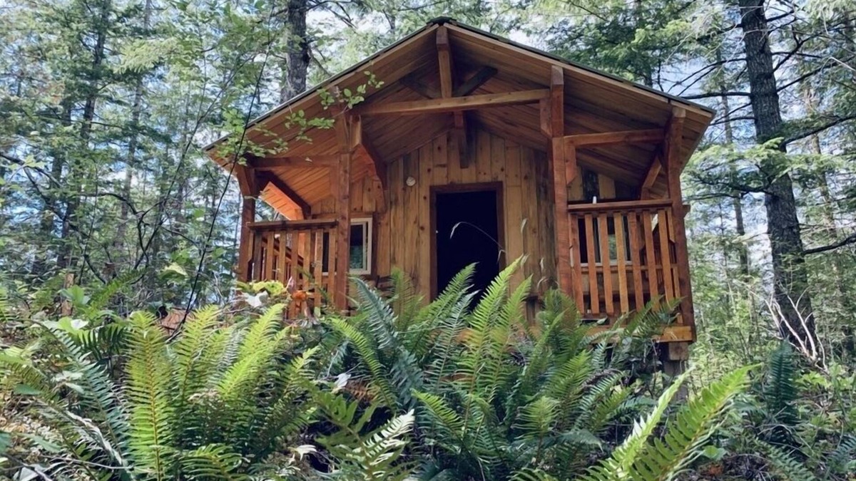 Madeira Park Resort | Ruby Lake Resort