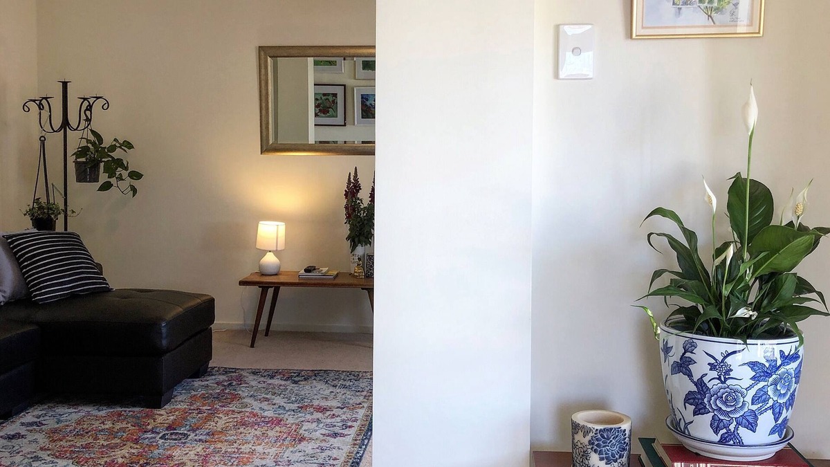 Tanunda House | Ruby’s Residence is in a quiet street but only 3 mins walk to the main street.