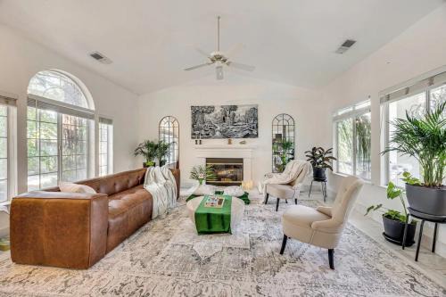 Raisin House | Rudraksha-Luxurious 5 BR House, Prime Location, Shopping, Dining, Medical, Education, Tourist Attractions