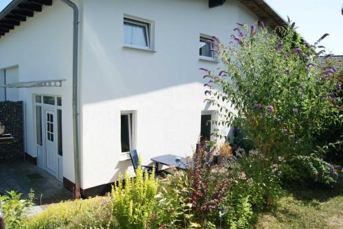 Lancken-Granitz Apartment | Ruegen Fewo 54 Marika