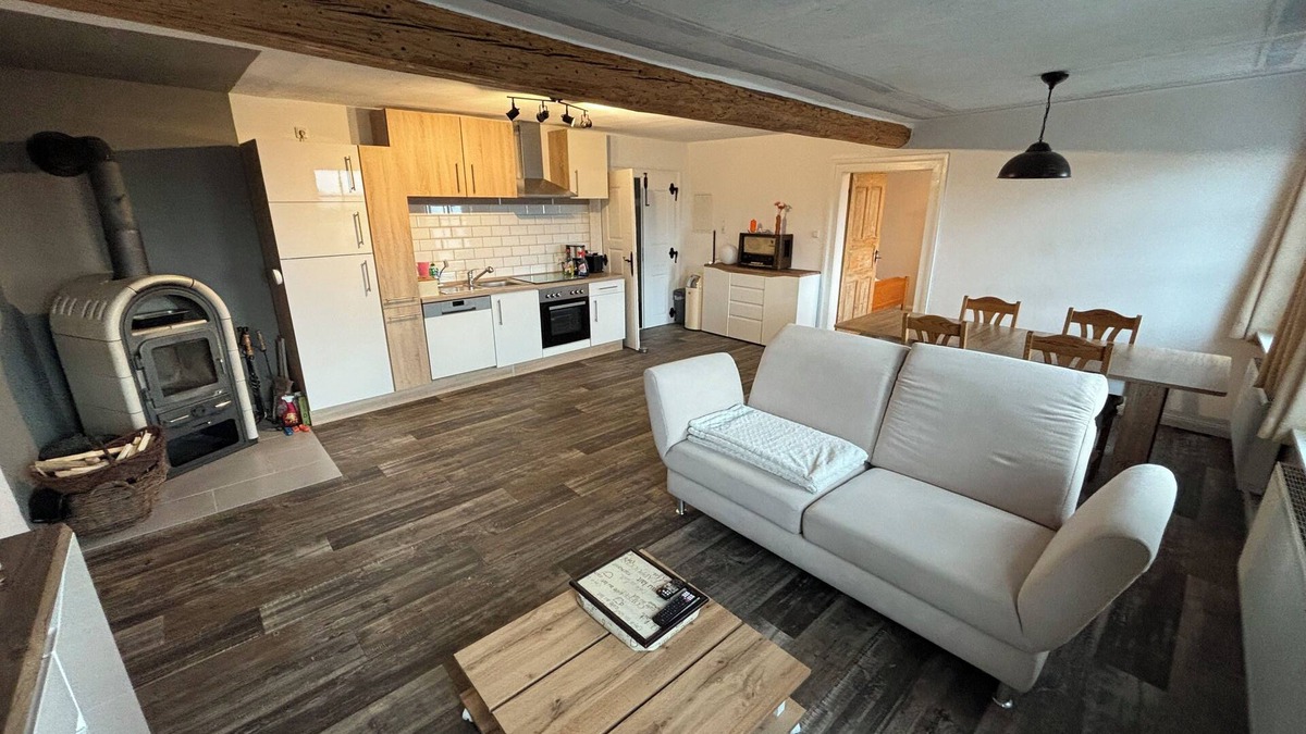 Fronhofen Apartment | Ruhe und Erholung pur in historischem FachwerkhofnFerienwohnung "Streamatze"