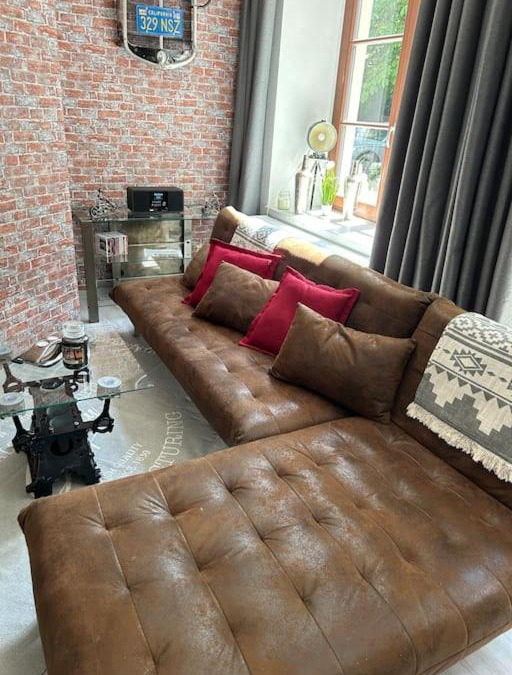 Hilbersdorf Apartment | Ruhige Wohnung im Fabrikstil in Chemnitz