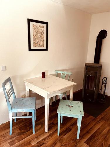 Kaiserpfalz House | Ruhiges Häuschen am Wald mit Kamin, Terrasse