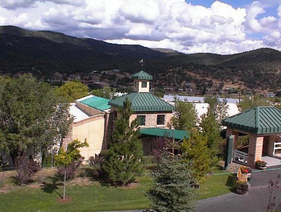 Ruidoso Downs Apartment | Ruidoso Downs Condos at Champion's Run, a VRI resort