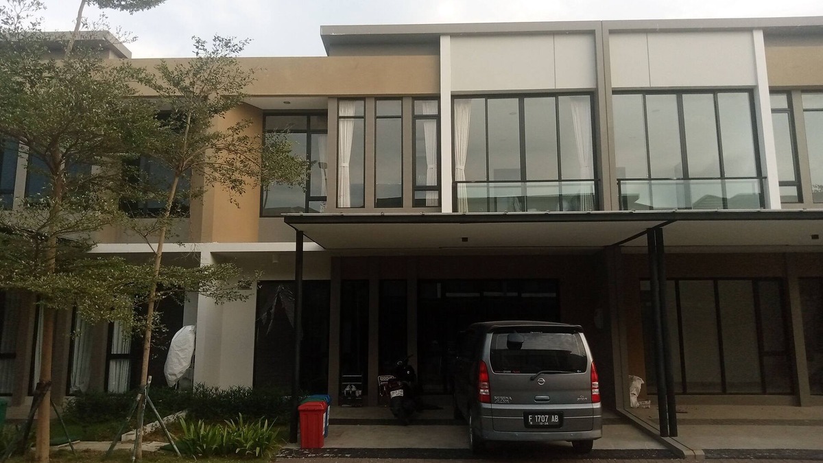 Java House | Rumah baru didallas pik 2 dan free pembantu. Banyak wisata kuliner, klub, mall