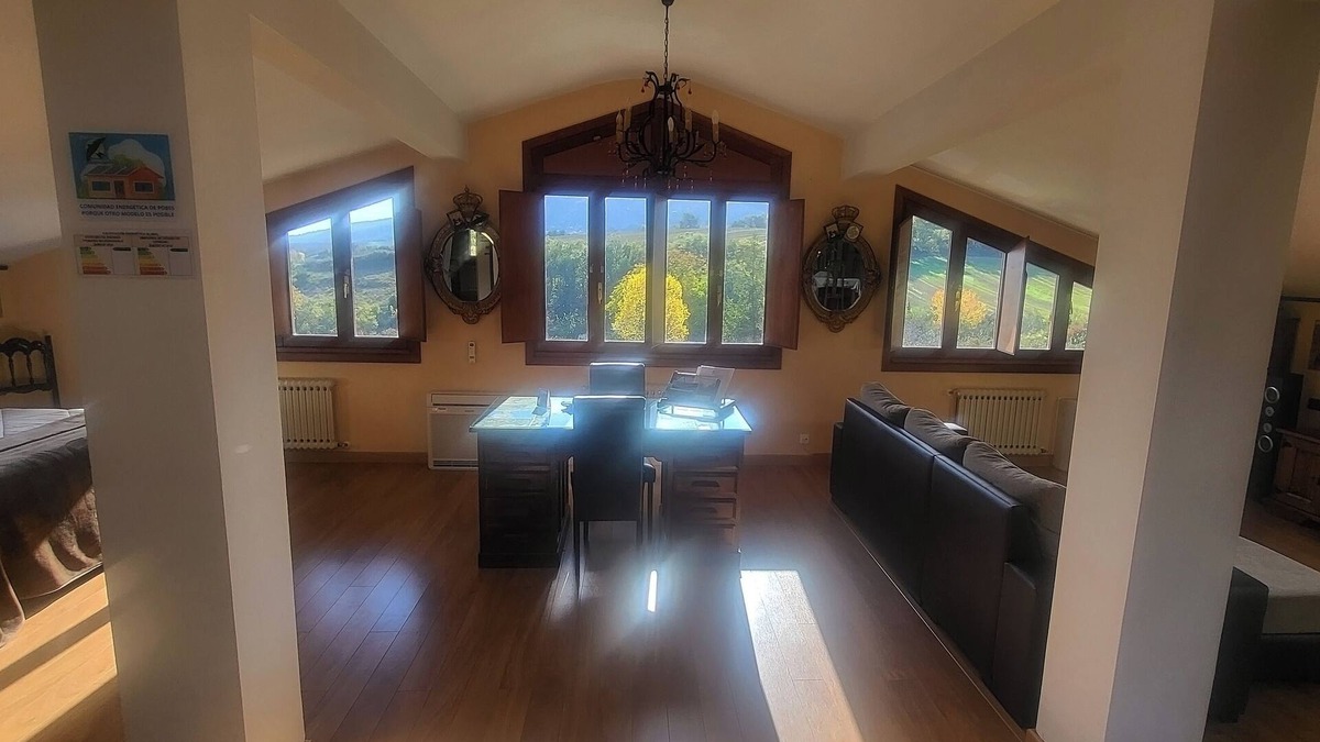 Pobes Cottage | Rural apartment Elai etxea for 4 people