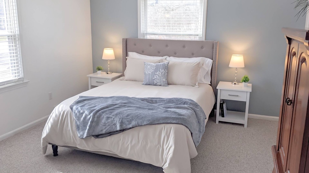 Ann Arbor House | Rural Chic: Renovated Farmhouse near Ann Arbor