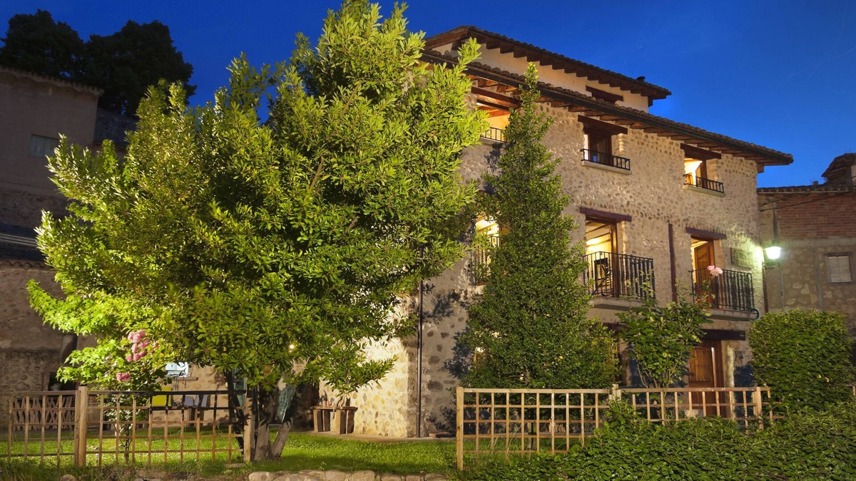 Torrecilla en Cameros Cottage | Rural house in nature (pets allowed)