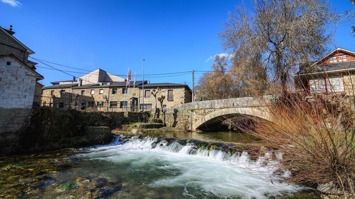 San Justo Cottage | RURAL HOUSE 8 PLAZAS TREFACIO