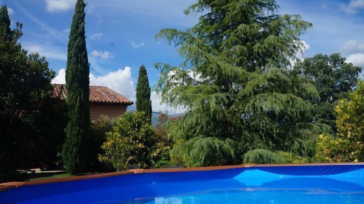 Candeleda Cottage | Rural house (complete rental) Los Secaderos for 10 people