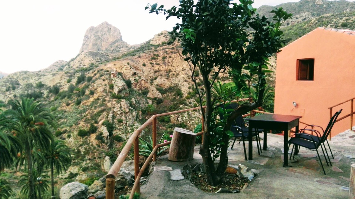 Vallehermoso Cottage | RURAL HOUSE PRESA LA ENCANTADORA - SPECIAL OFFER