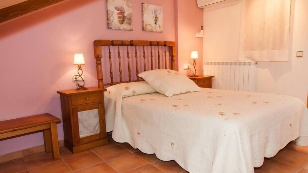 Mediano Cottage | Rural house (full rental) Rural Tourism Housing "O trujar" for 5 people