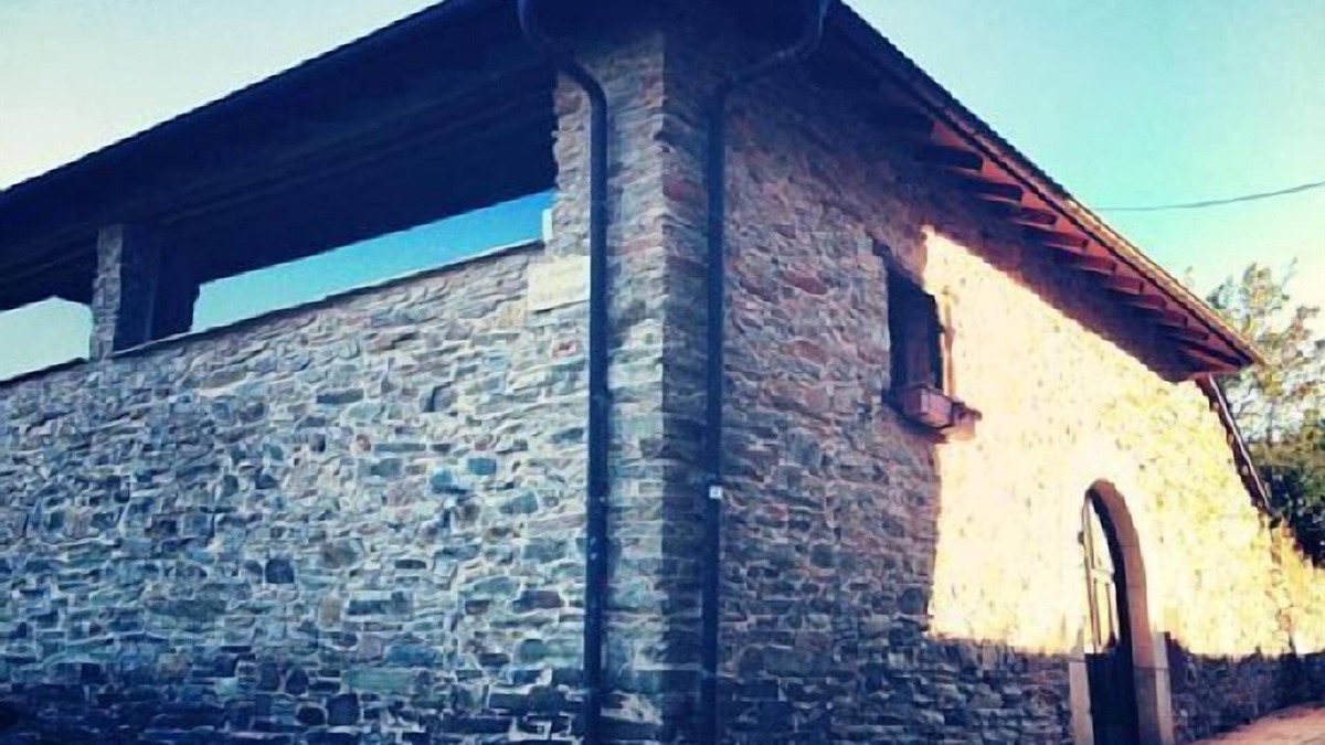 Ponferrada Cottage | Rural house (full rental) Pico del lugar for 8 people