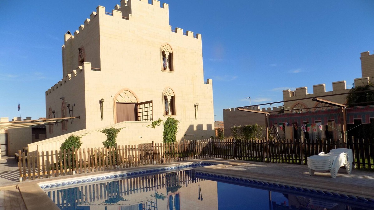 El Robledo Cottage | Rural House La Alcazaba | the oak