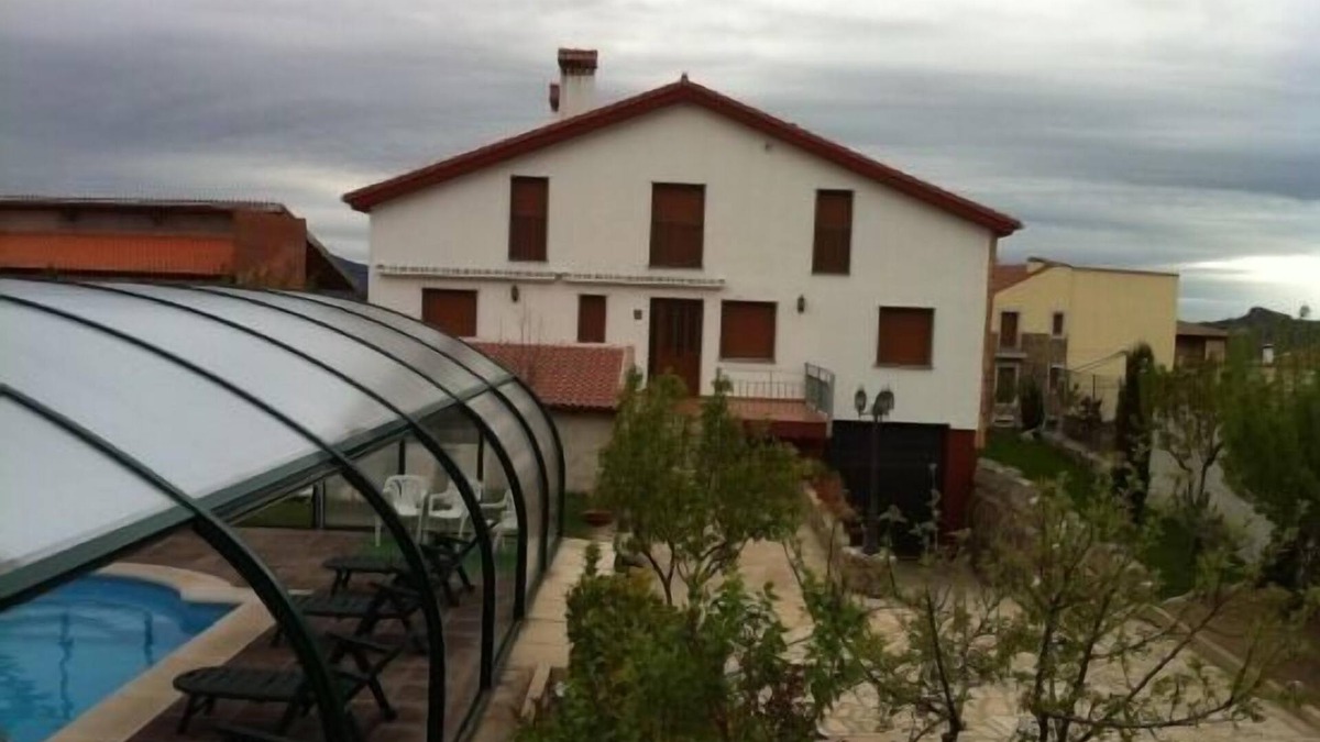 La Hoya Cottage | Rural House La Covatilla Refuge I, II, III and IV * for 4-6 people