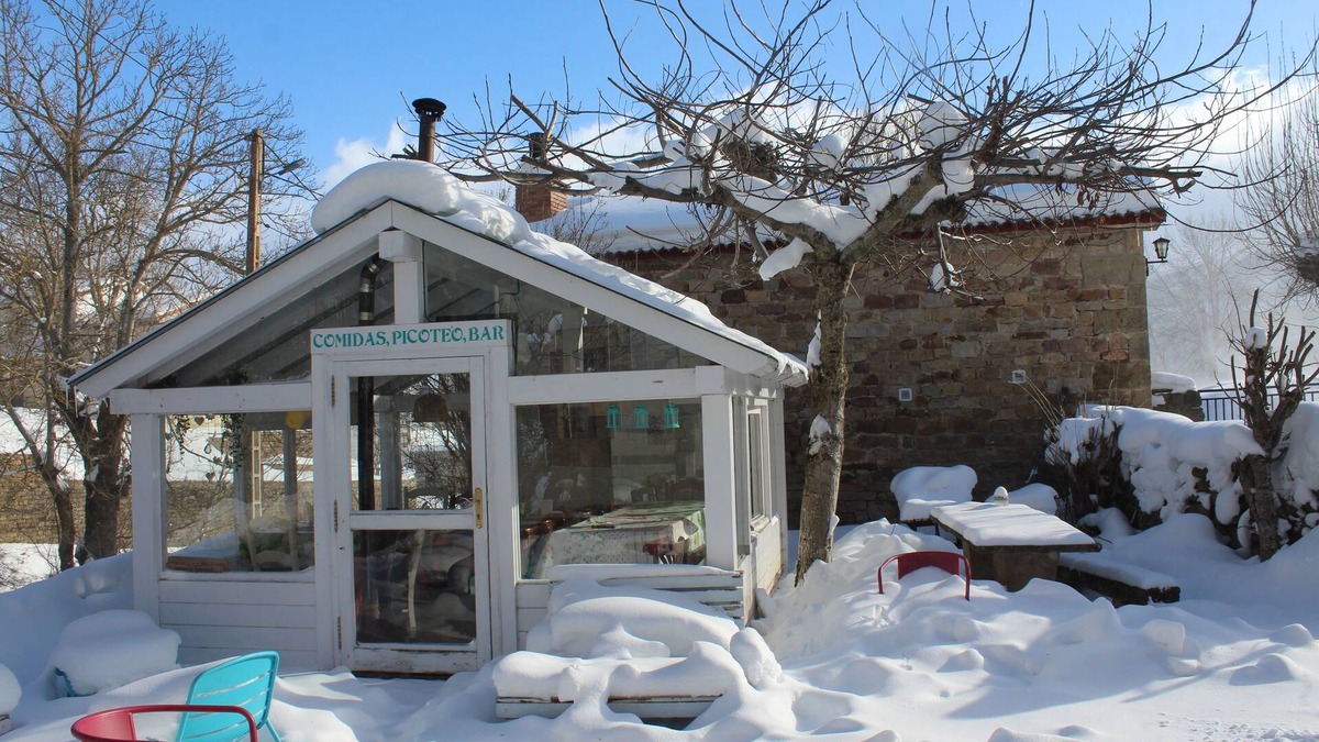 Abiada Cottage | Rural house with garden near small spa and summer pool on reservation