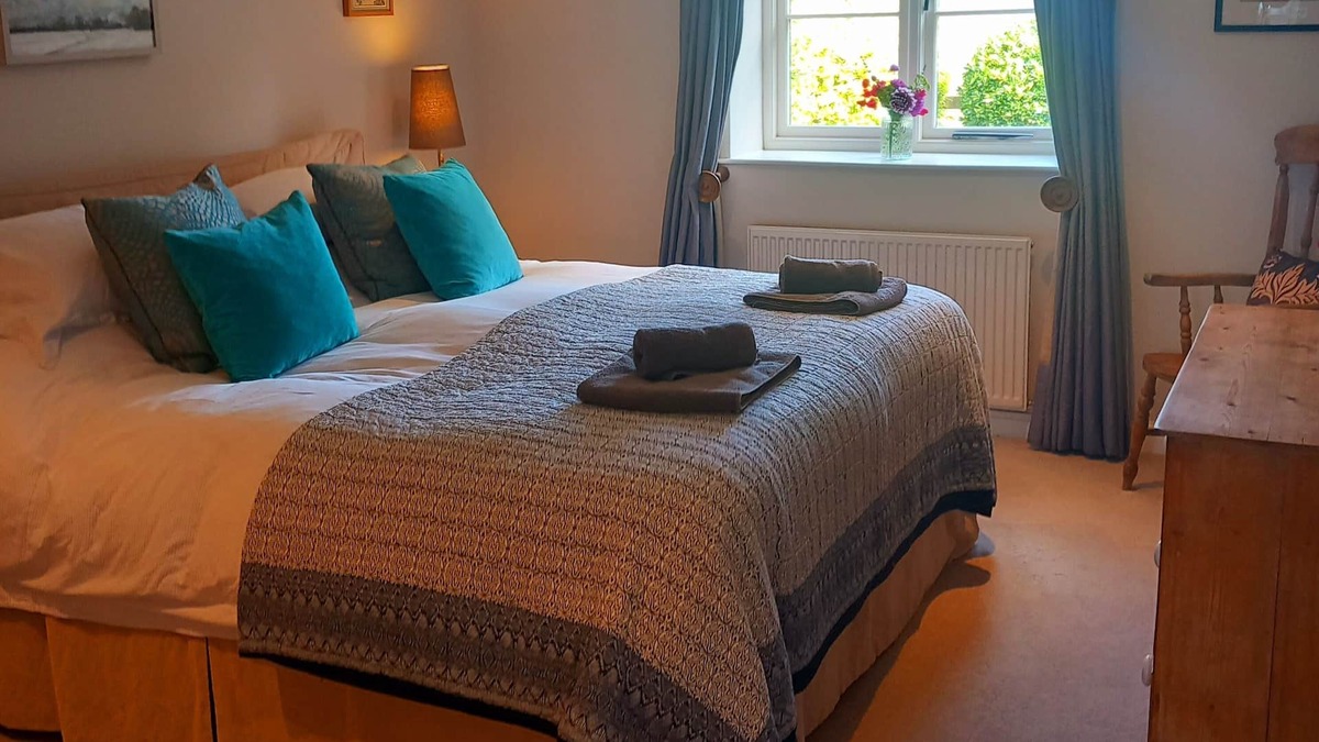 Malton House | Rural peace & luxury near Malton, beautiful barn, stunning views, woodburner