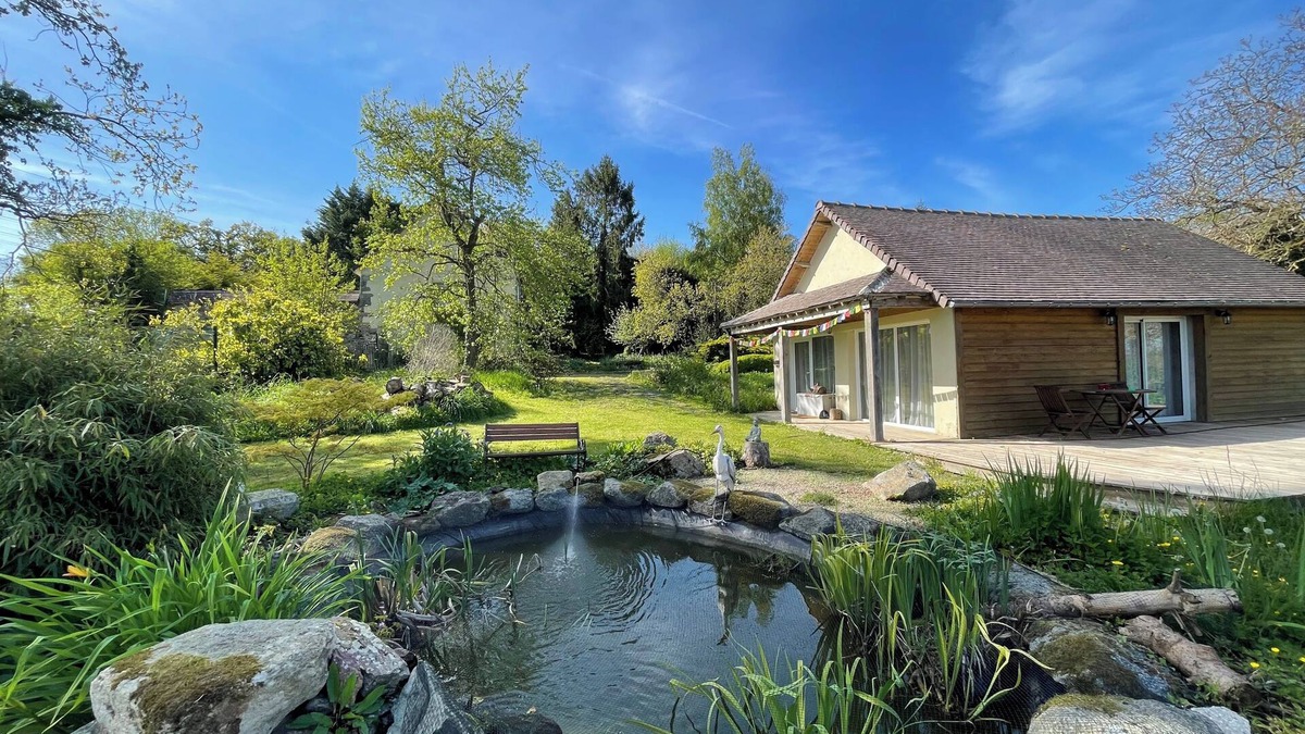 Feugeres House | RuralCottage- PetFriendly- NearToNormandyCoast