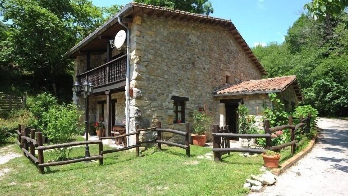 Llonin Cottage | Rurales Río Aliso Apartments for 4 people