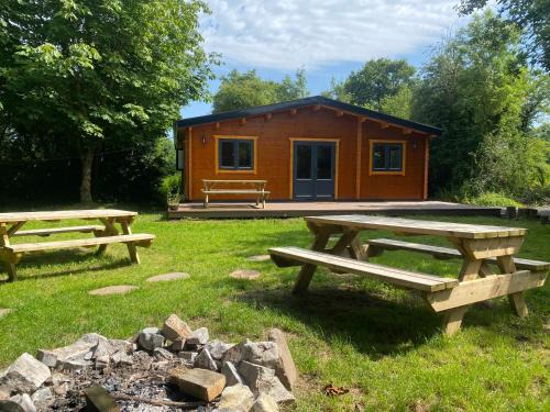 Kildare Cabin | Rushbrook Log Cabin with sauna