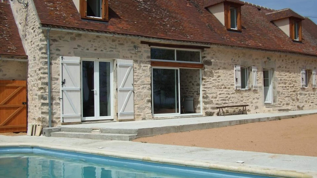Chirat-l'Eglise Cottage | Rustic and contemporary cottage with private pool, wifi, pets allowed