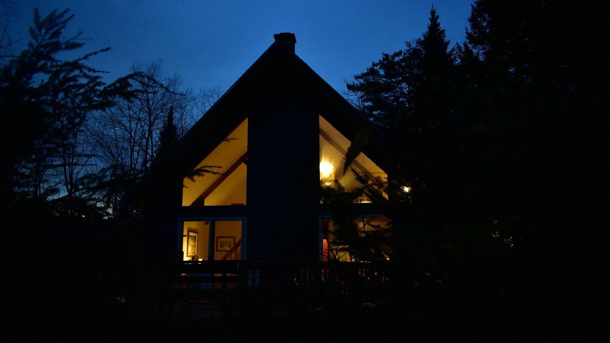 Franconia House | Rustic and Cozy Mountain Lodge - Franconia