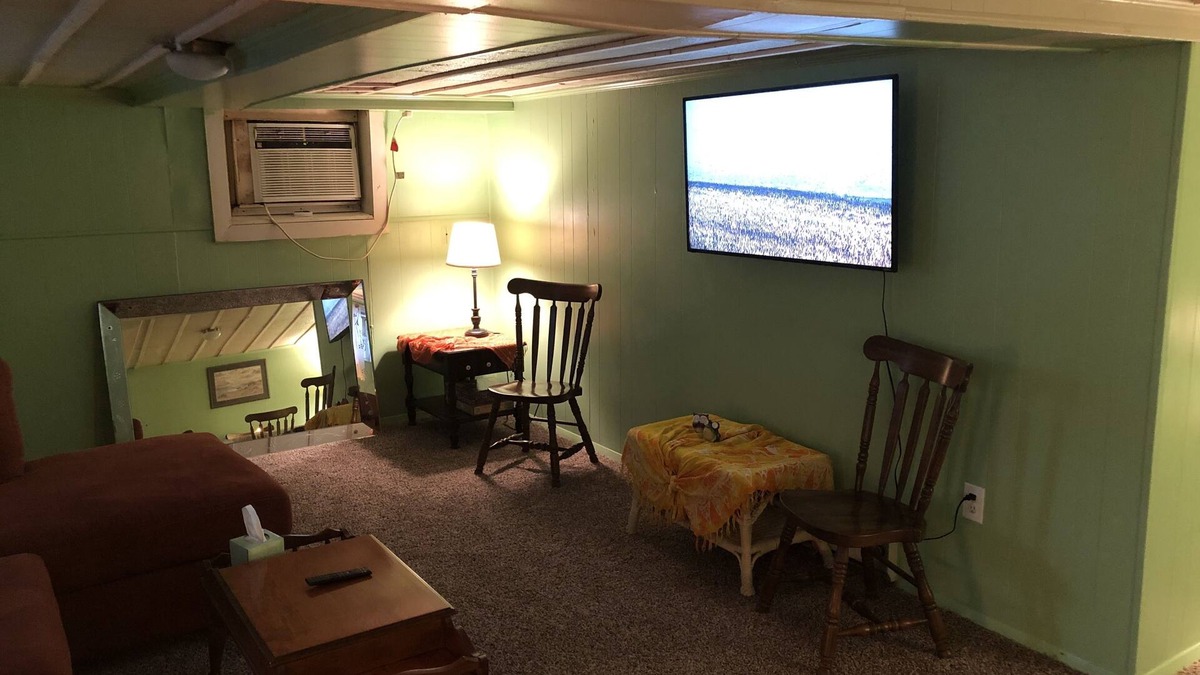 Cottage Line Apartment | Rustic BEACH FRONT Basement Apt, Pet Friendly Wi-Fi by RedAwning