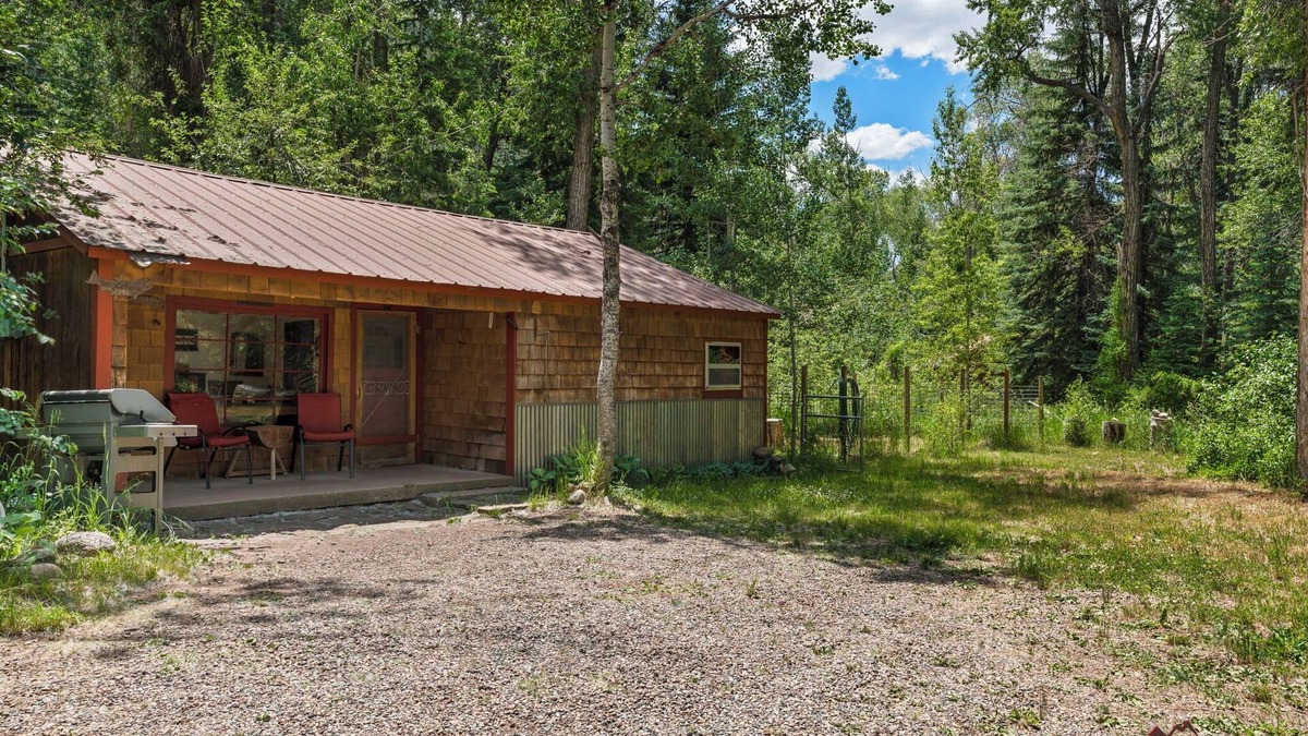 Historic Downtown Durango Cabin | Rustic Cabin on the Pine River, Pet-Friendly, Great Fishing