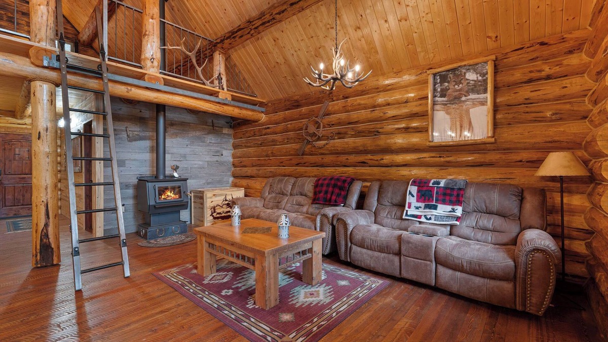Columbia Falls Cabin | Rustic Cabin on Spoon Lake with Stunning Views