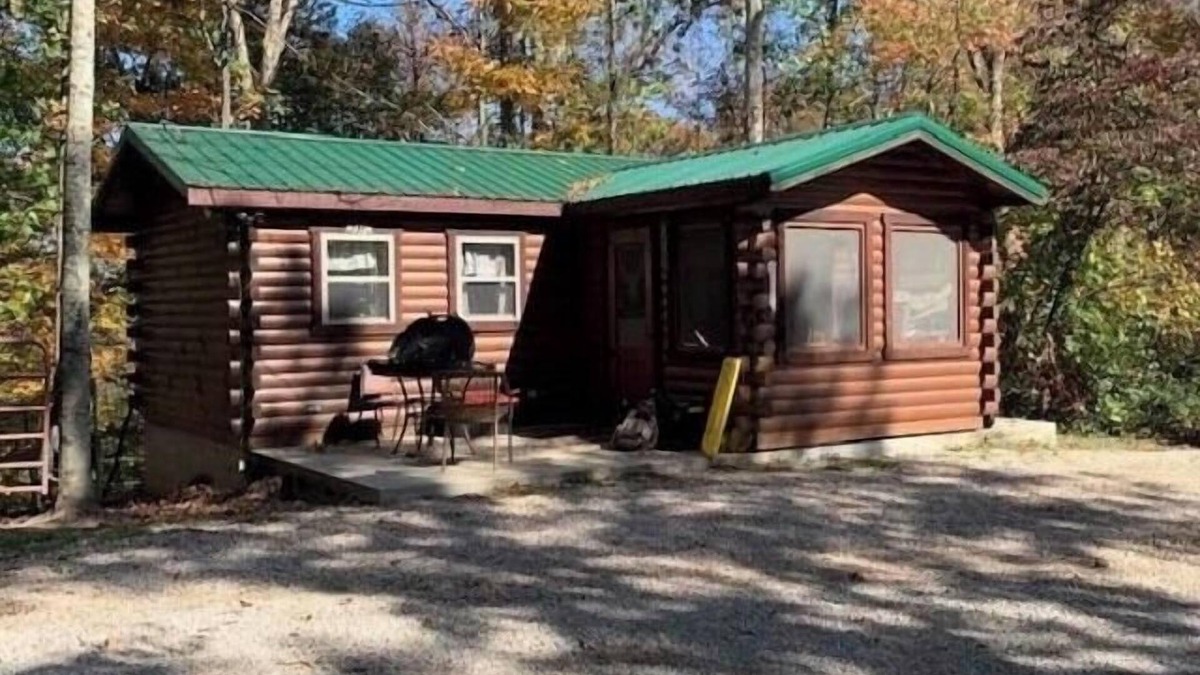Athens Cabin | Rustic Cabin