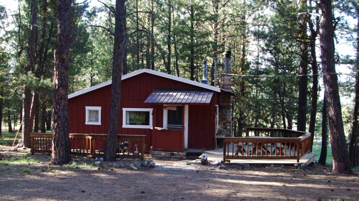 New Pine Creek Cabin | Rustic Cabin- "Whitetail"